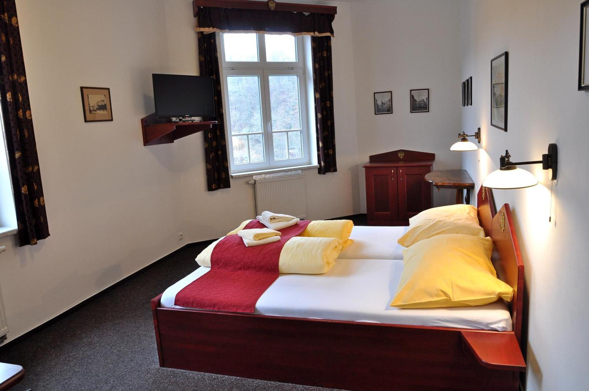 Hotel Cisar Ferdinand Loket Camera foto